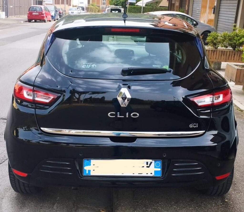 RENAULT CLIO 1.5 dci 90cv AUTOMATICA