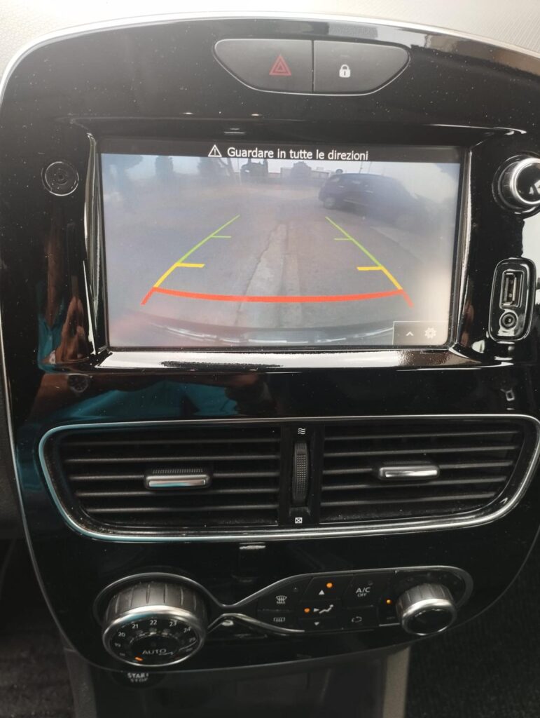 RENAULT CLIO 1.5 dci 90cv AUTOMATICA