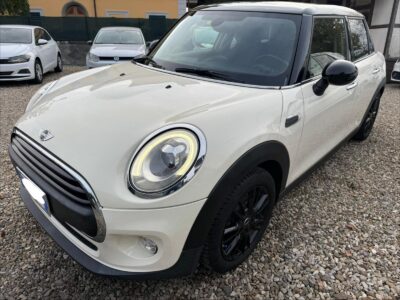 MINI COOPER 1.2 5 porte Benzina