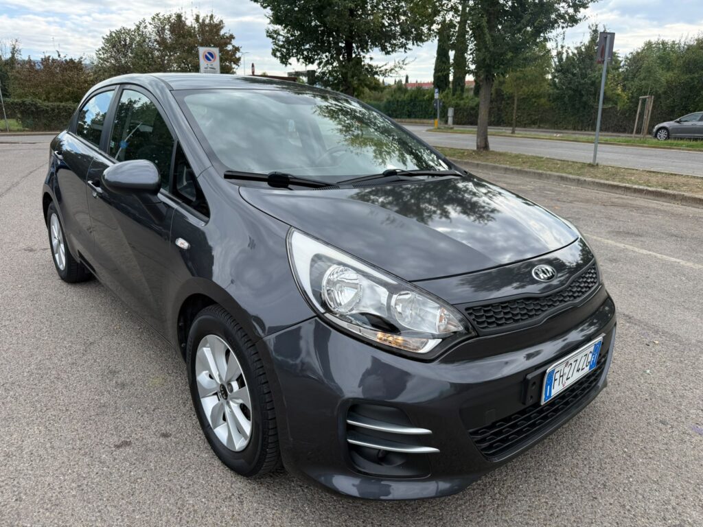 KIA RIO 1.1 crdi 75cv Collection