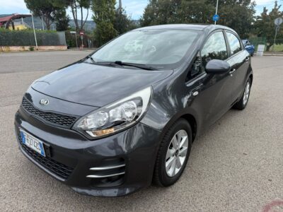 KIA RIO 1.1 crdi 75cv Collection