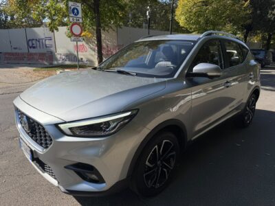 MG ZS 1.5 Benzina LUXURY